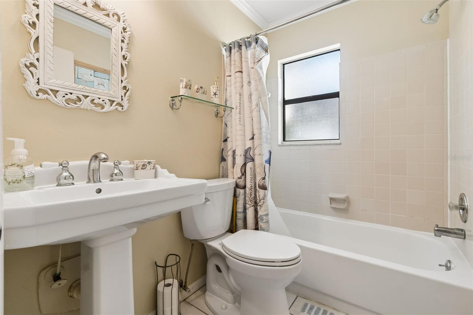Townhouse at 10443 WATERBIRD WAY, BRADENTON, photo 24 of 65