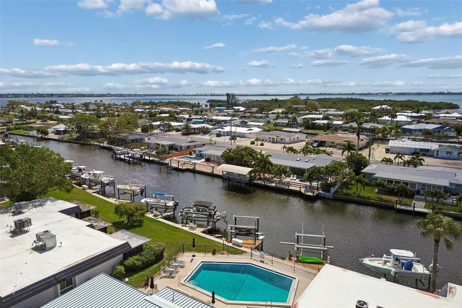 Townhouse at 10443 WATERBIRD WAY, BRADENTON, photo 59 of 65