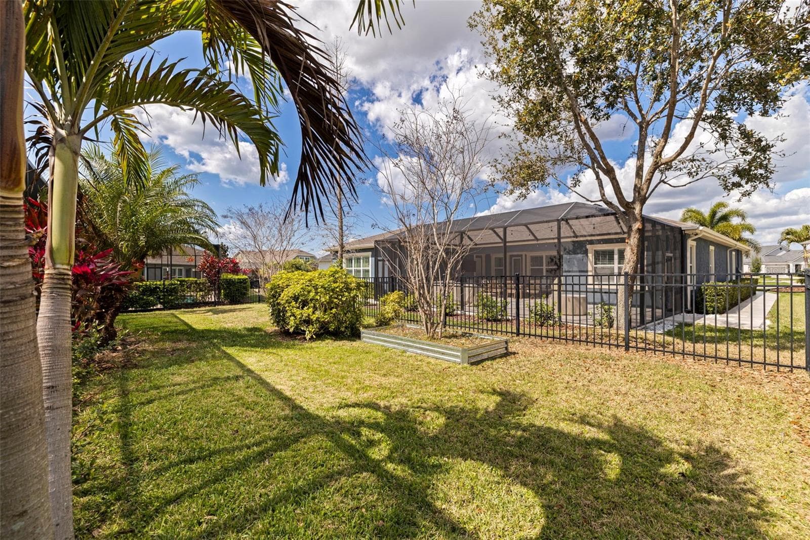 Backyard 1 - 6313 HAVENSPORT DR, APOLLO BEACH