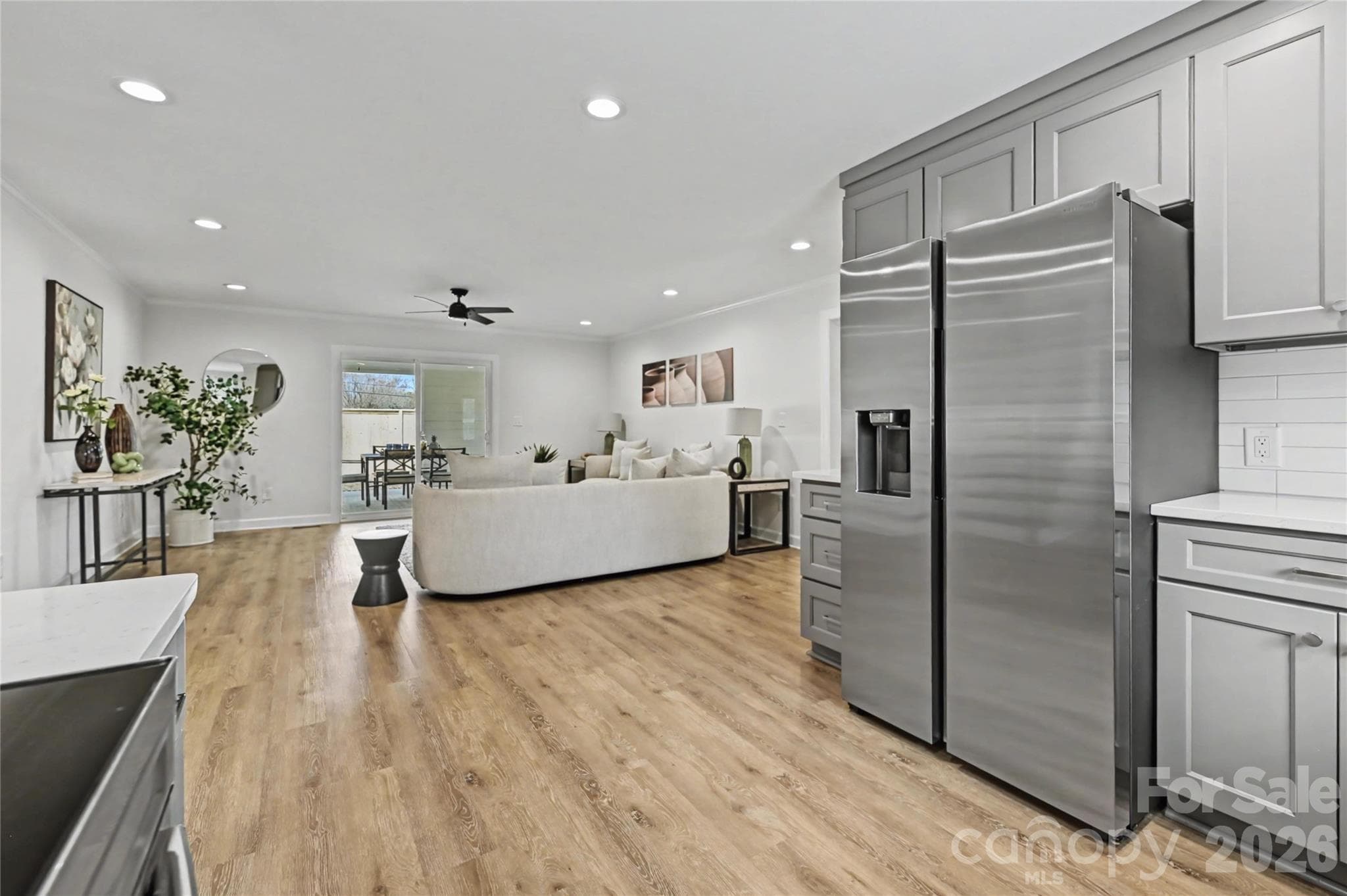 Single Family Residence at 815 Hartness Avenue, Charlotte, photo 10 of 28