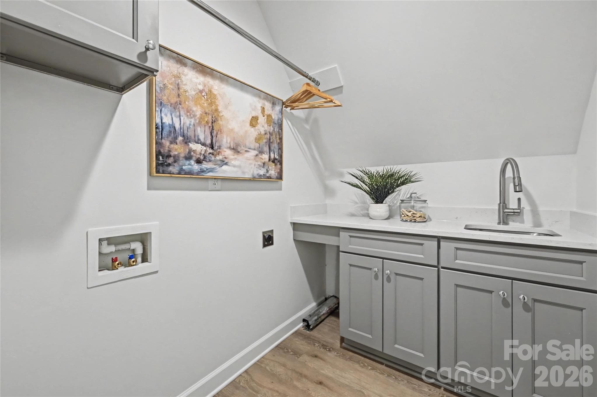 Upstairs laundry room - 815 Hartness Avenue, Charlotte
