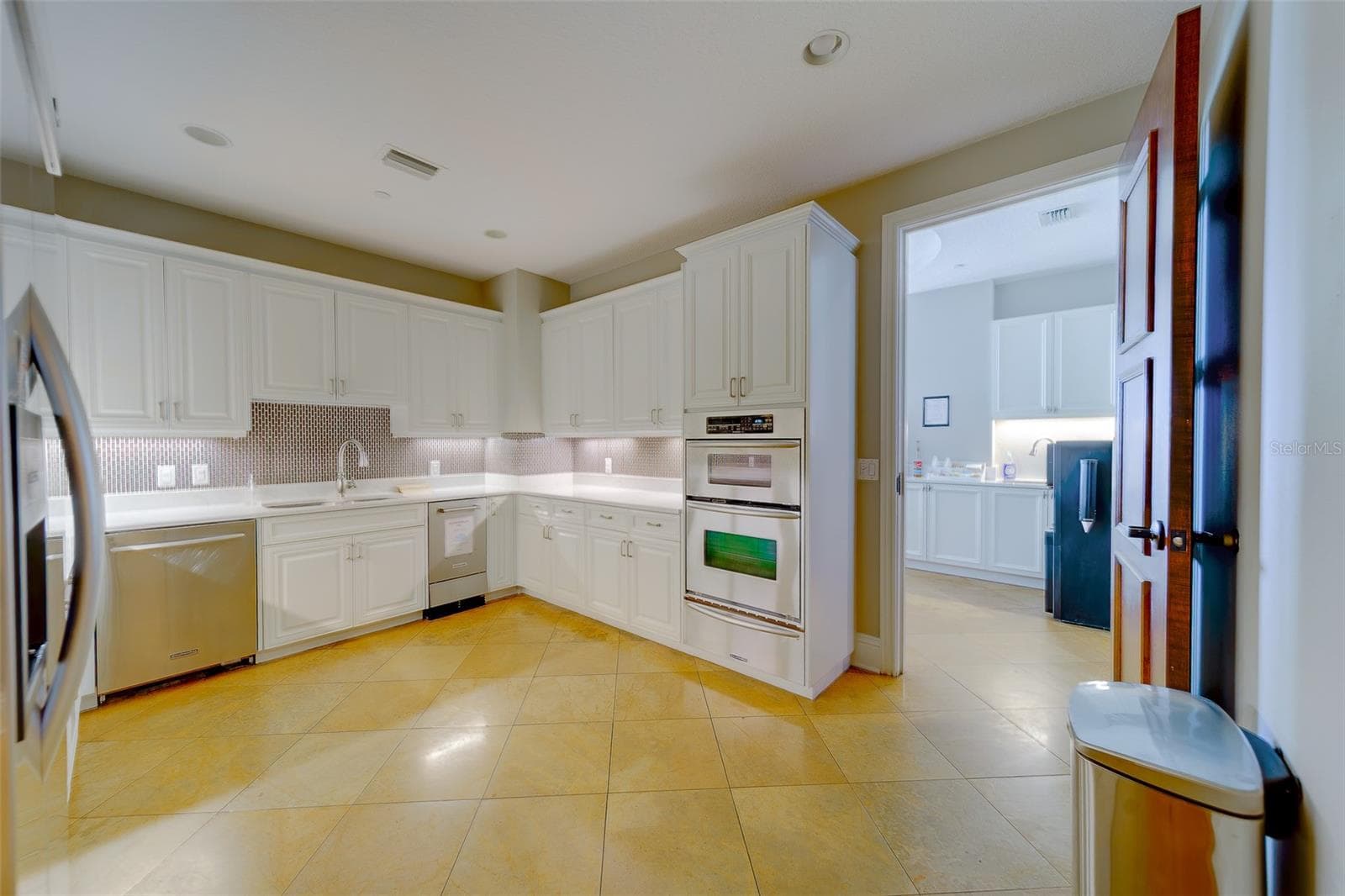 Condominium at 11 BAYMONT ST #1109, CLEARWATER BEACH, photo 31 of 48
