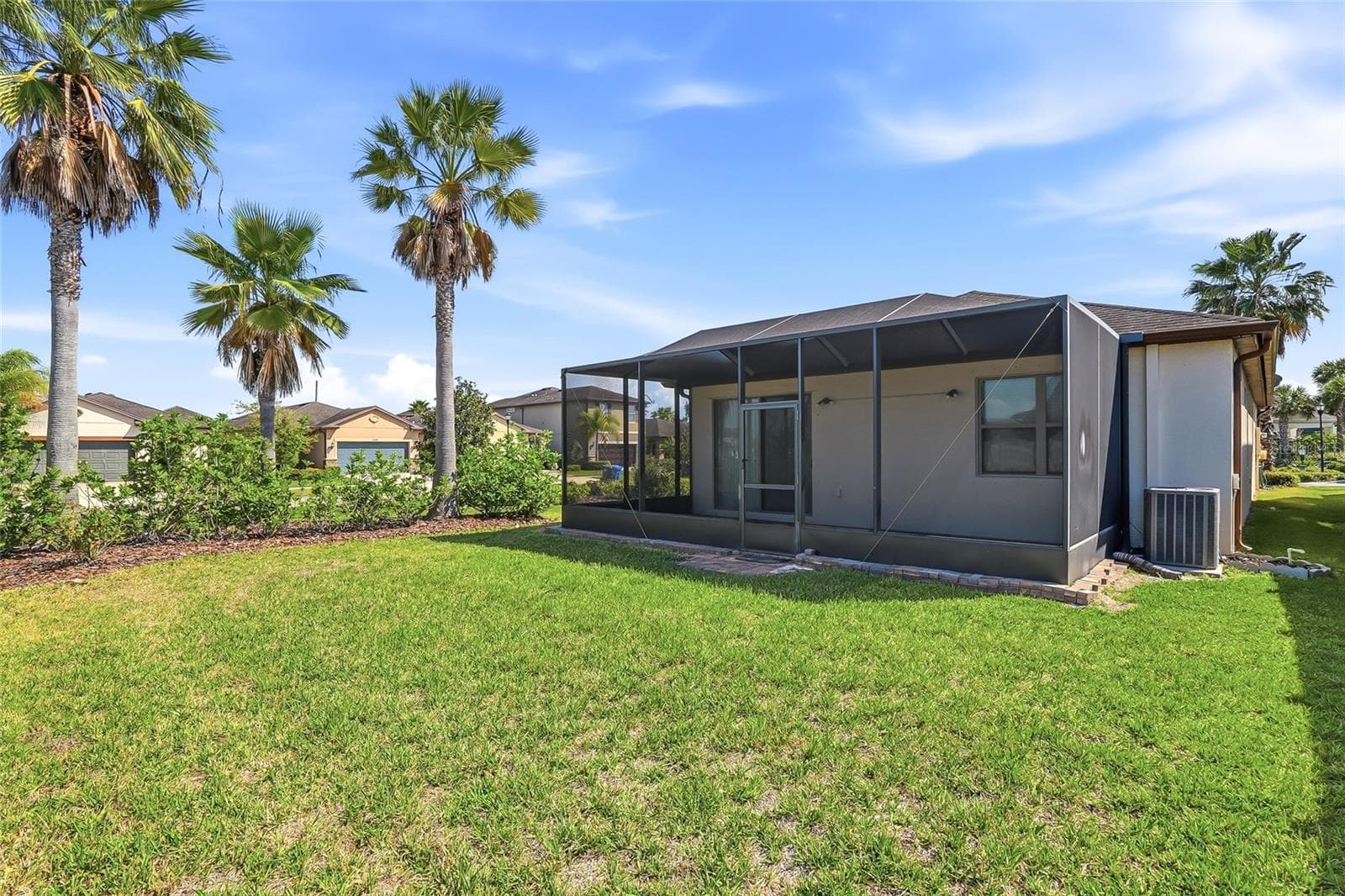 Single Family Residence at 1724 PASSAGE KEY LN, RUSKIN, photo 37 of 46
