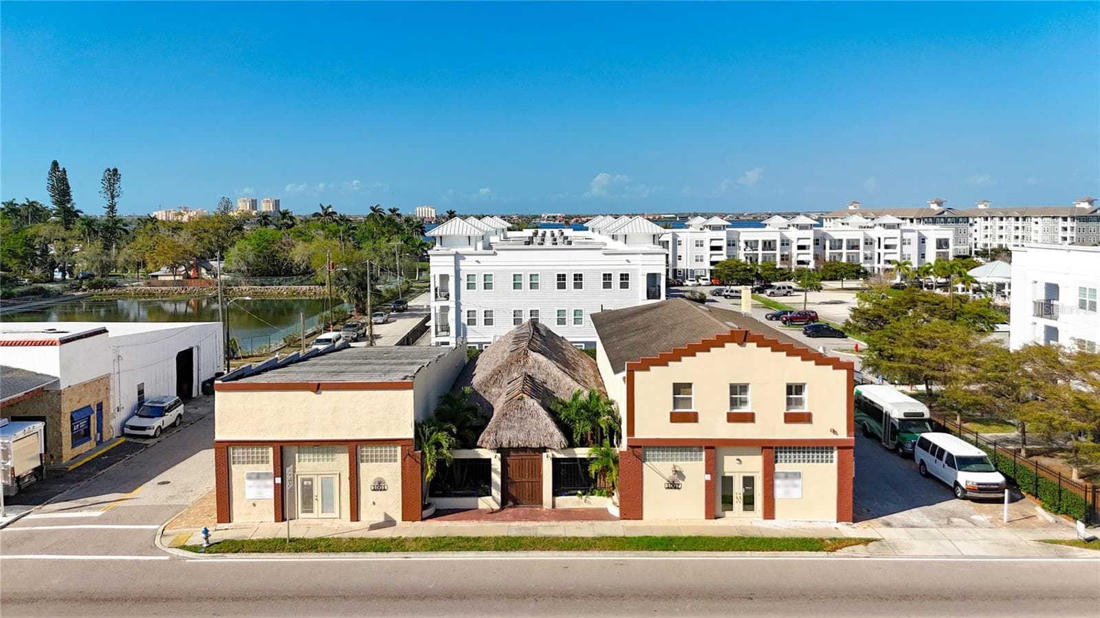 1001 & 1007 MANATEE AVE E