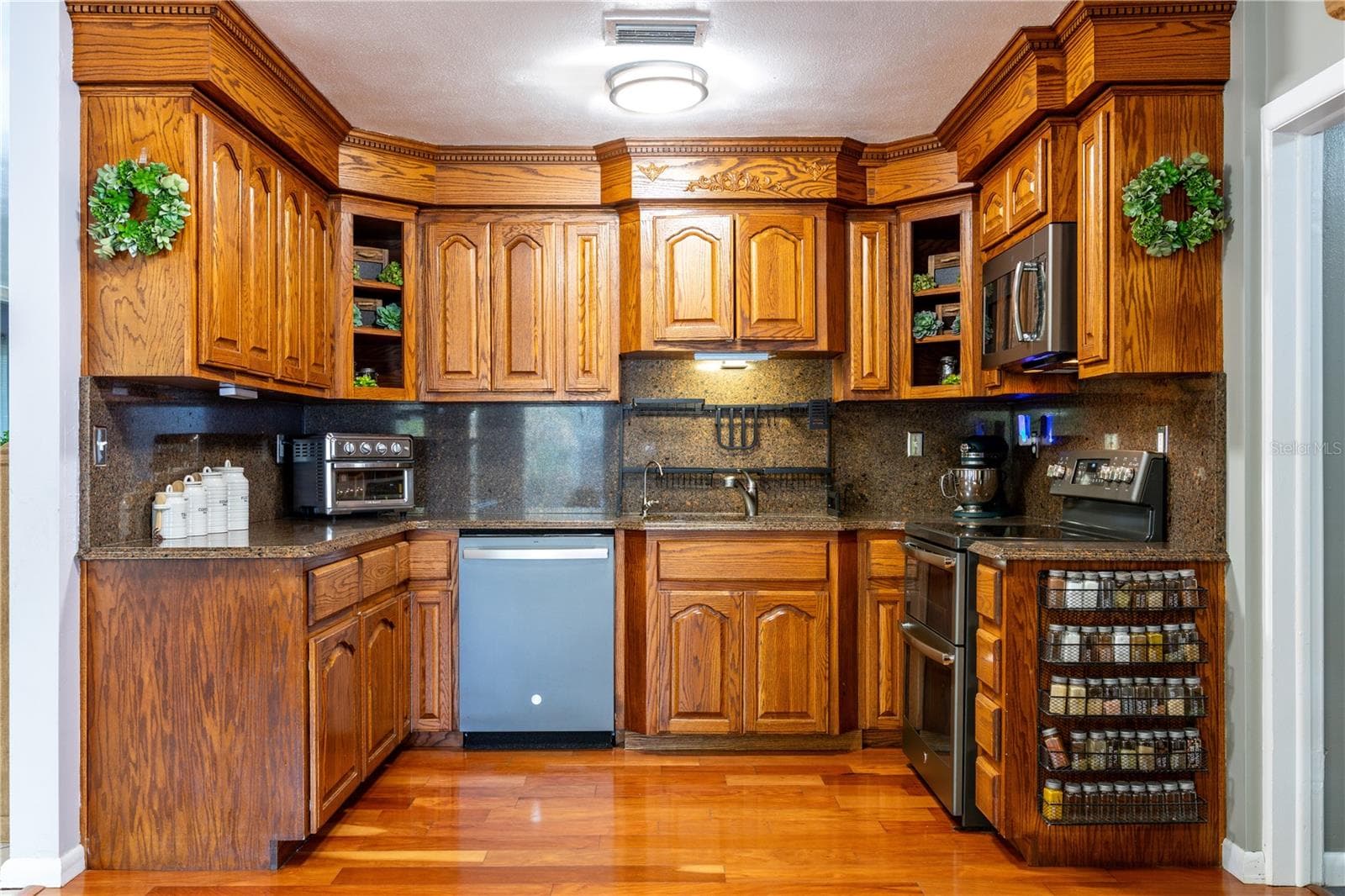 Single Family Residence at 12182 SW STATE ROAD 45, ARCHER, photo 10 of 53