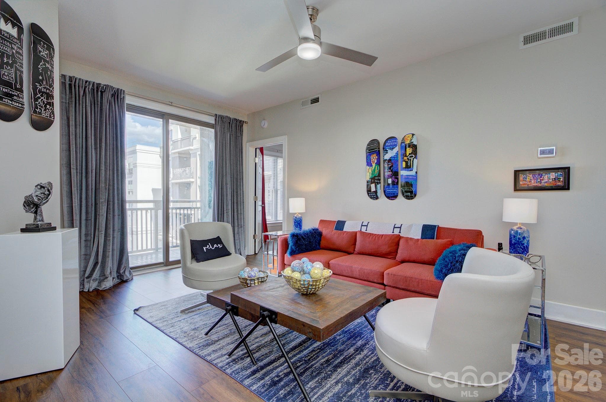 Condominium at 718 W Trade Street, Charlotte, photo 12 of 33
