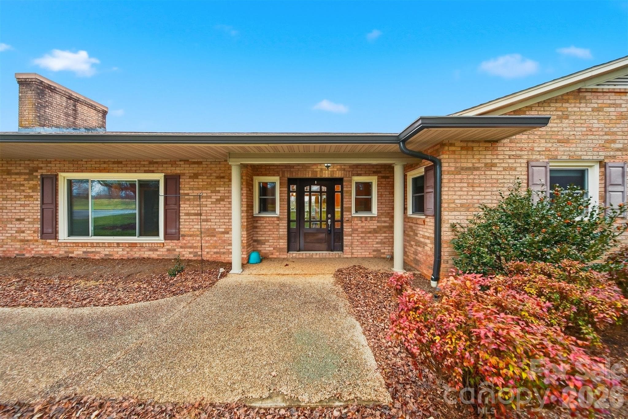 Single Family Residence at 776 Smith Farm Road, Stony Point, photo 9 of 39