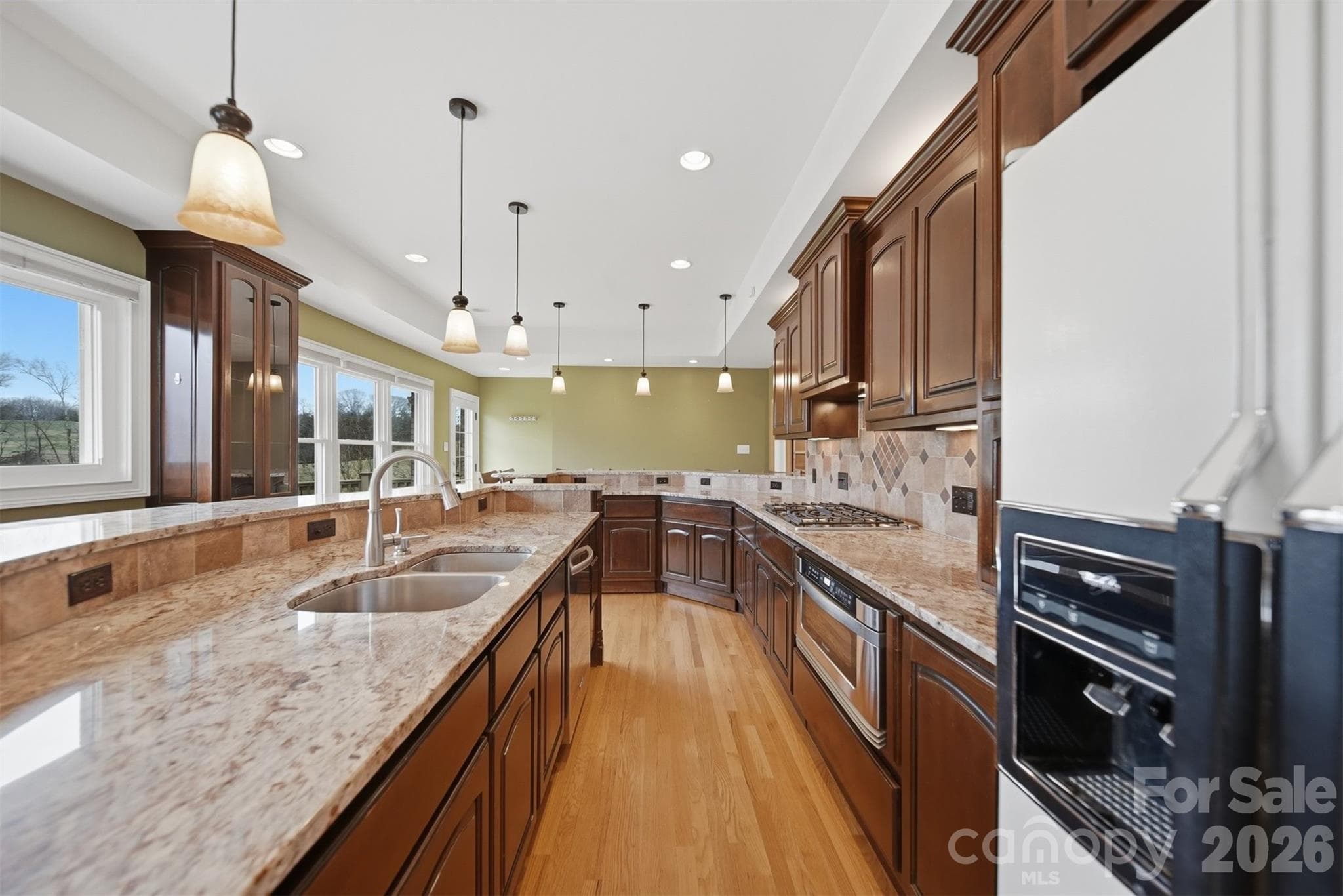 Single Family Residence at 776 Smith Farm Road, Stony Point, photo 17 of 39