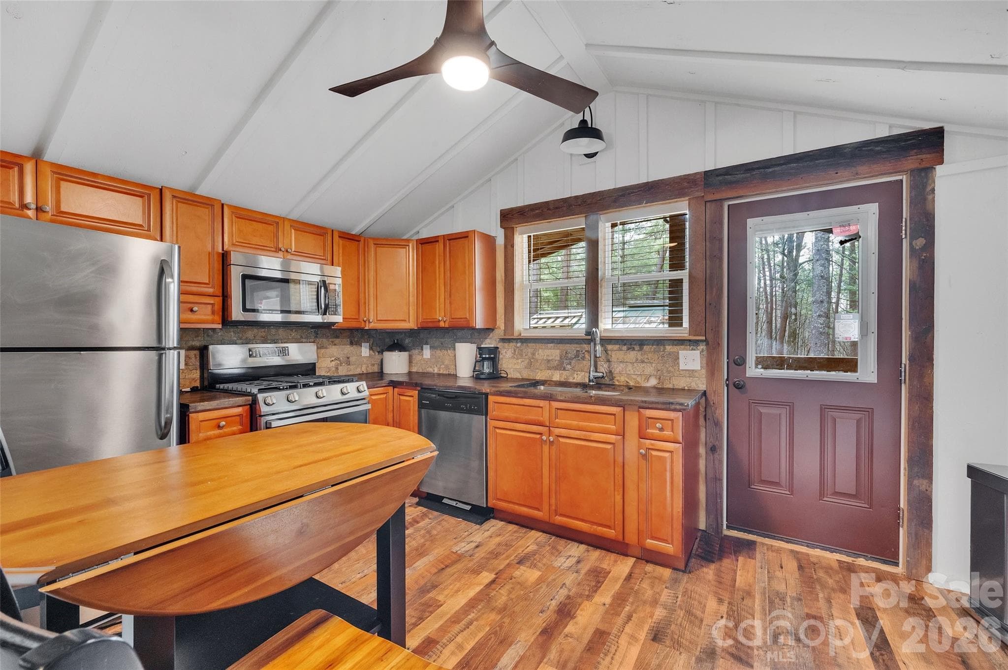 Single Family Residence at 179 Doves Way, Lake Lure, photo 18 of 23