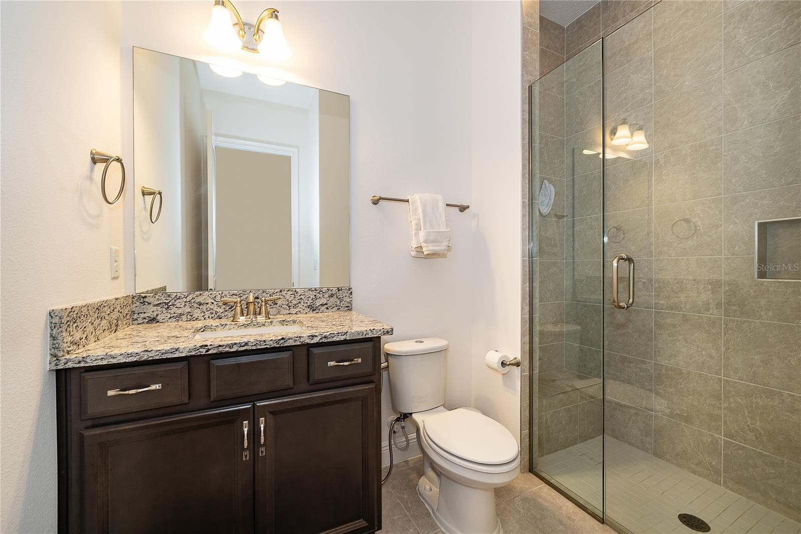 Single Family Residence at 8124 MABURY LN, ORLANDO, photo 23 of 39