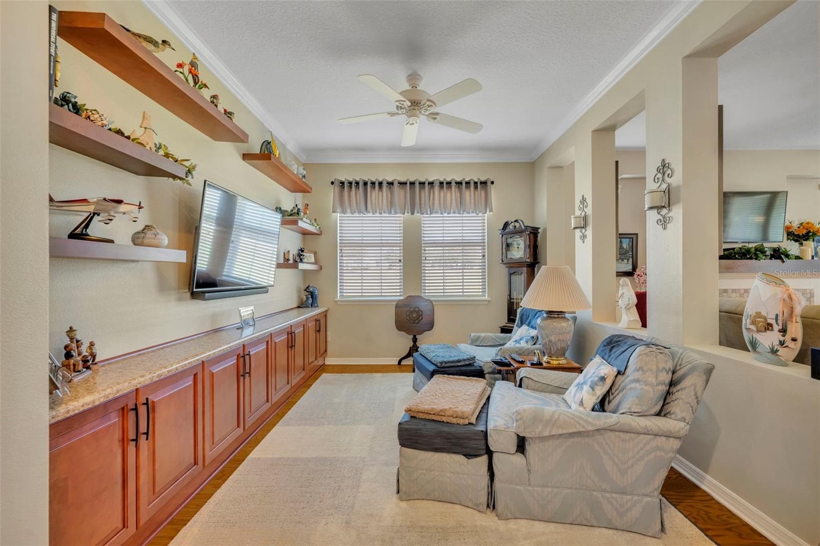 Single Family Residence at 334 SILVER MAPLE RD, GROVELAND, photo 8 of 57
