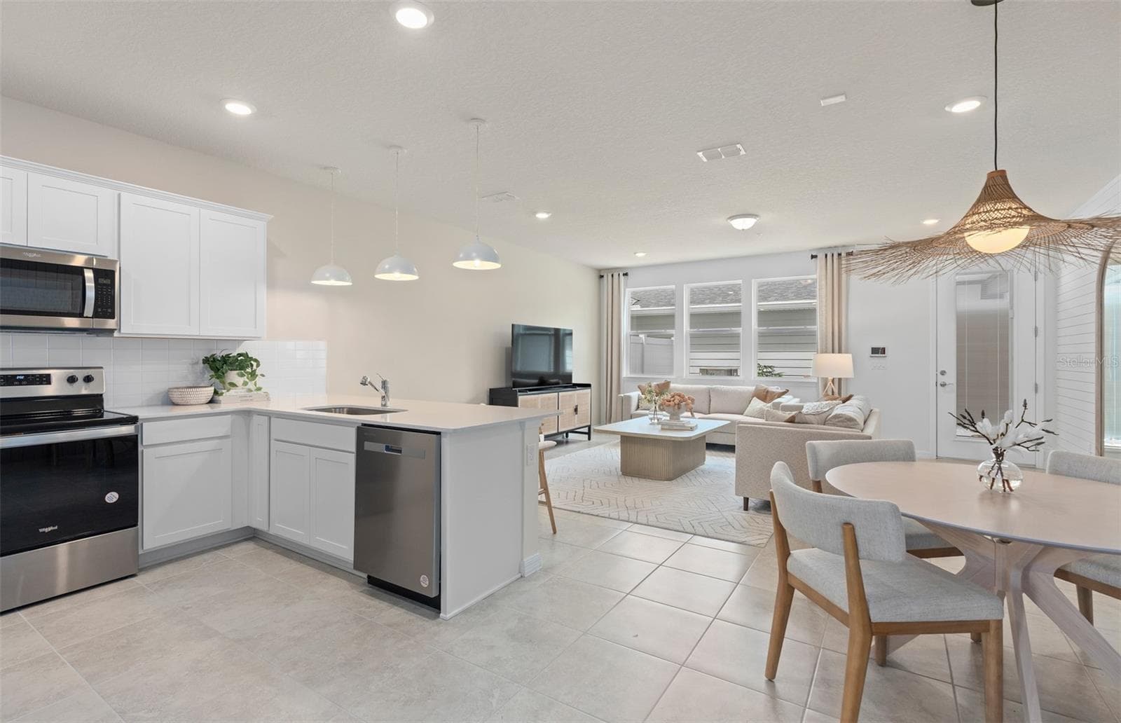Model Home Design Only. Pictures and furnishings are for illustrative purposes only. Elevations, colors and options may vary. Furniture is for model home staging only. - 10130 HADLEY ST, ORLANDO