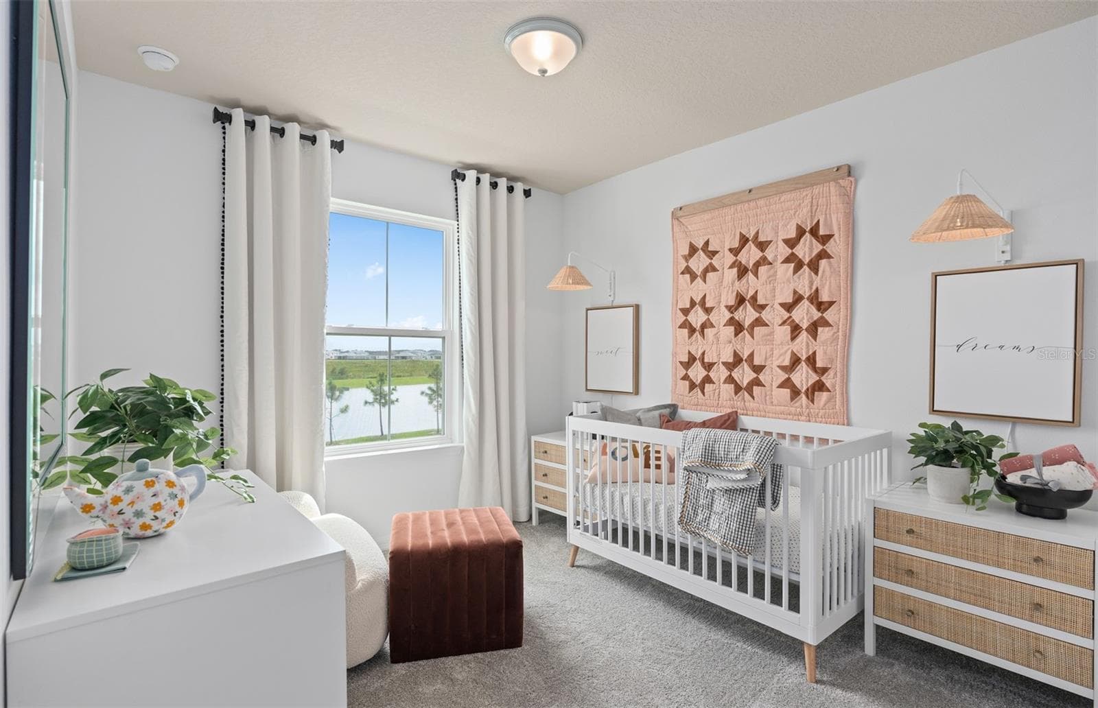 Model Home Design Only. Pictures and furnishings are for illustrative purposes only. Elevations, colors and options may vary. Furniture is for model home staging only. - 10130 HADLEY ST, ORLANDO