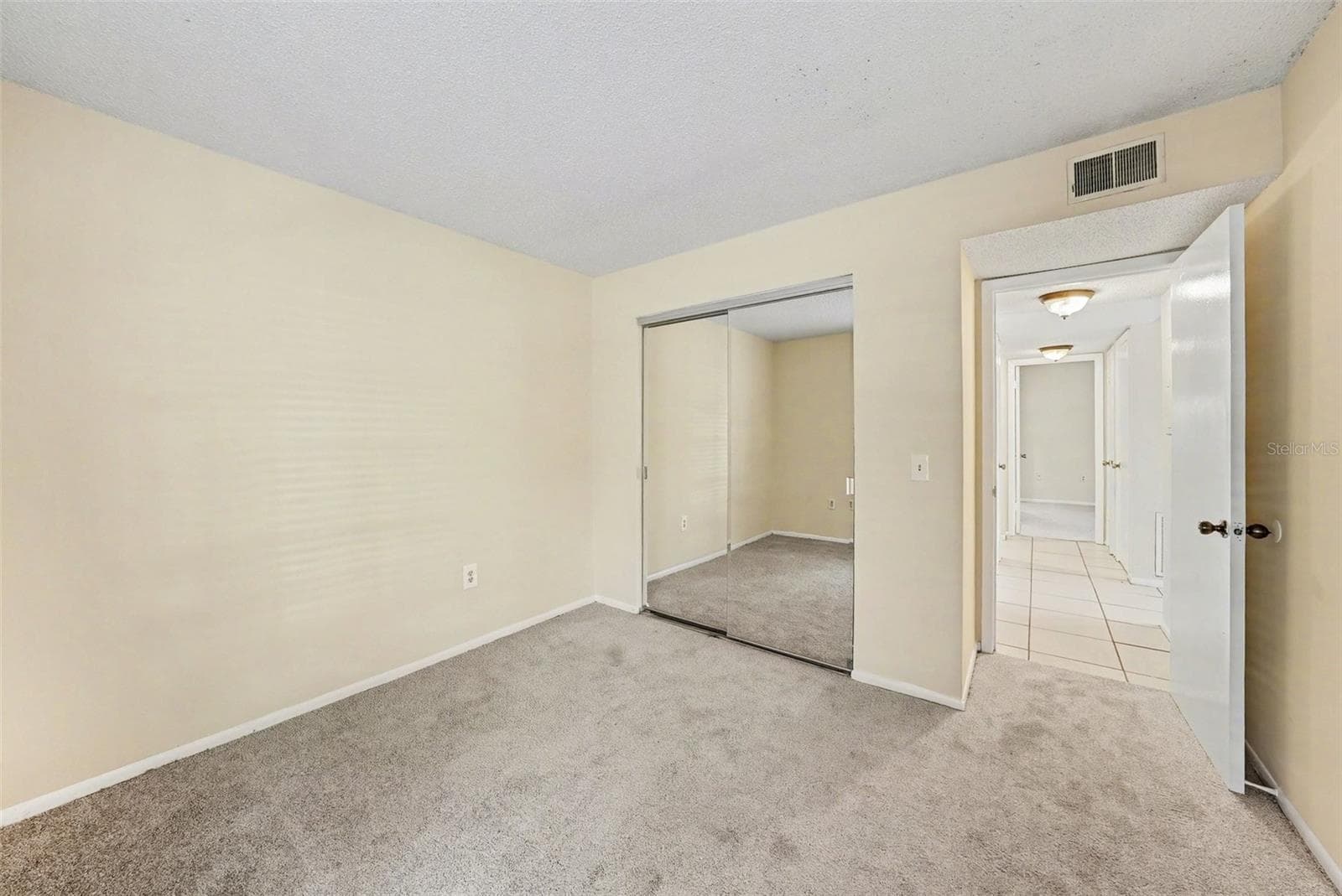 Condominium at 14319 HANGING MOSS CIR #101, TAMPA, photo 17 of 30