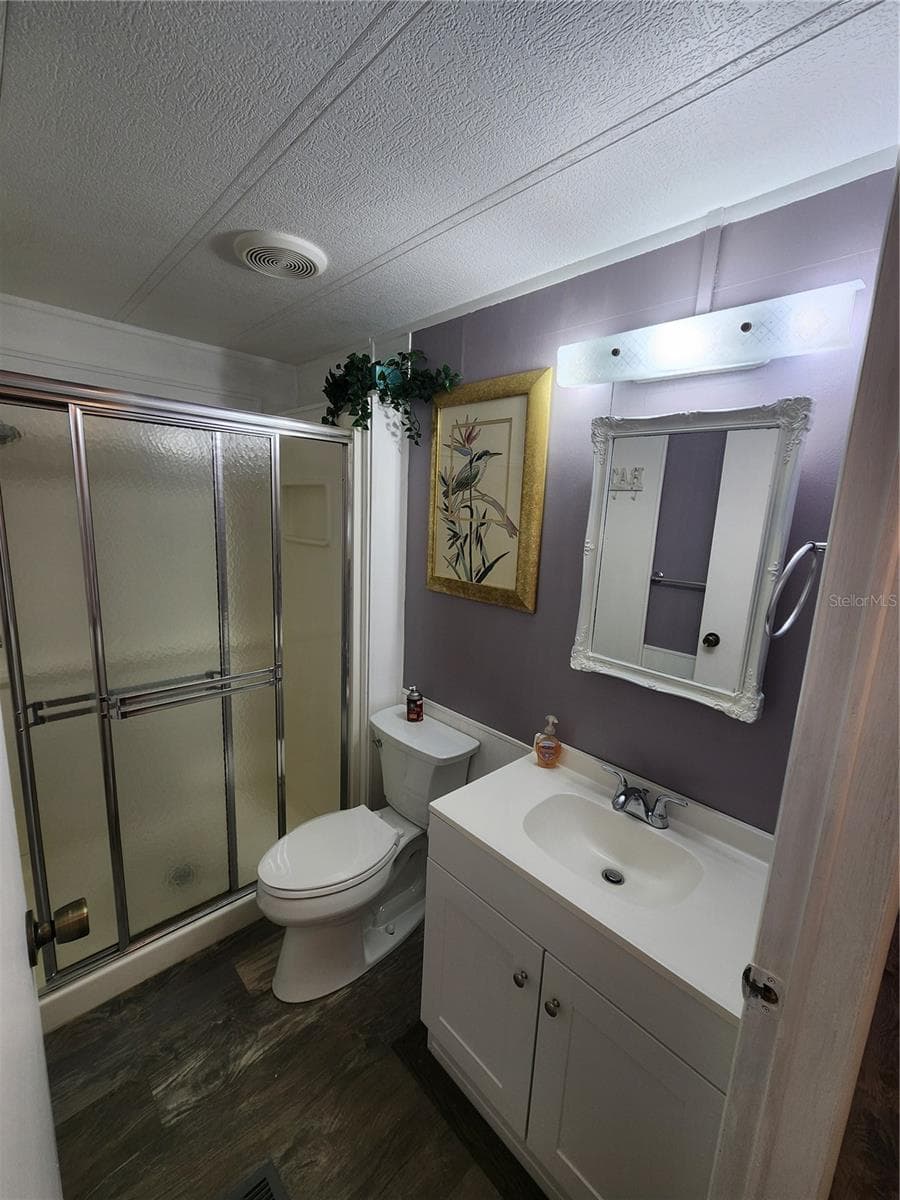 Manufactured Home at 808 53RD AVE E #191, BRADENTON, photo 21 of 43