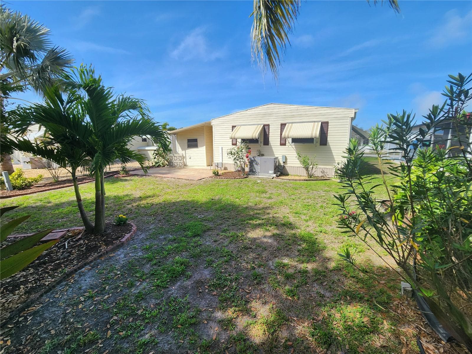 View of Back Yard - 808 53RD AVE E #191, BRADENTON