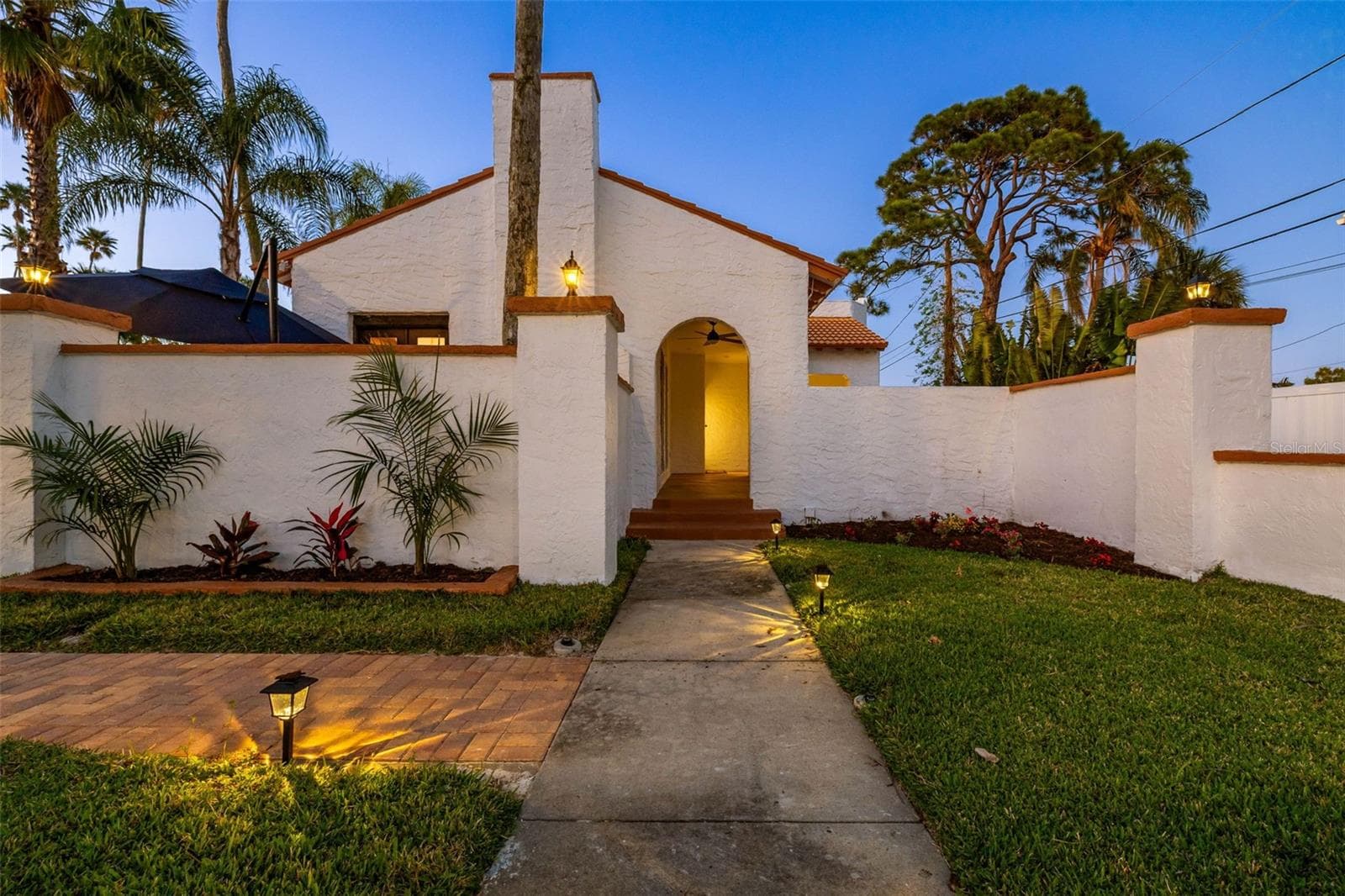 Single Family Residence at 236 SAN SALVADOR DR, DUNEDIN, photo 36 of 91