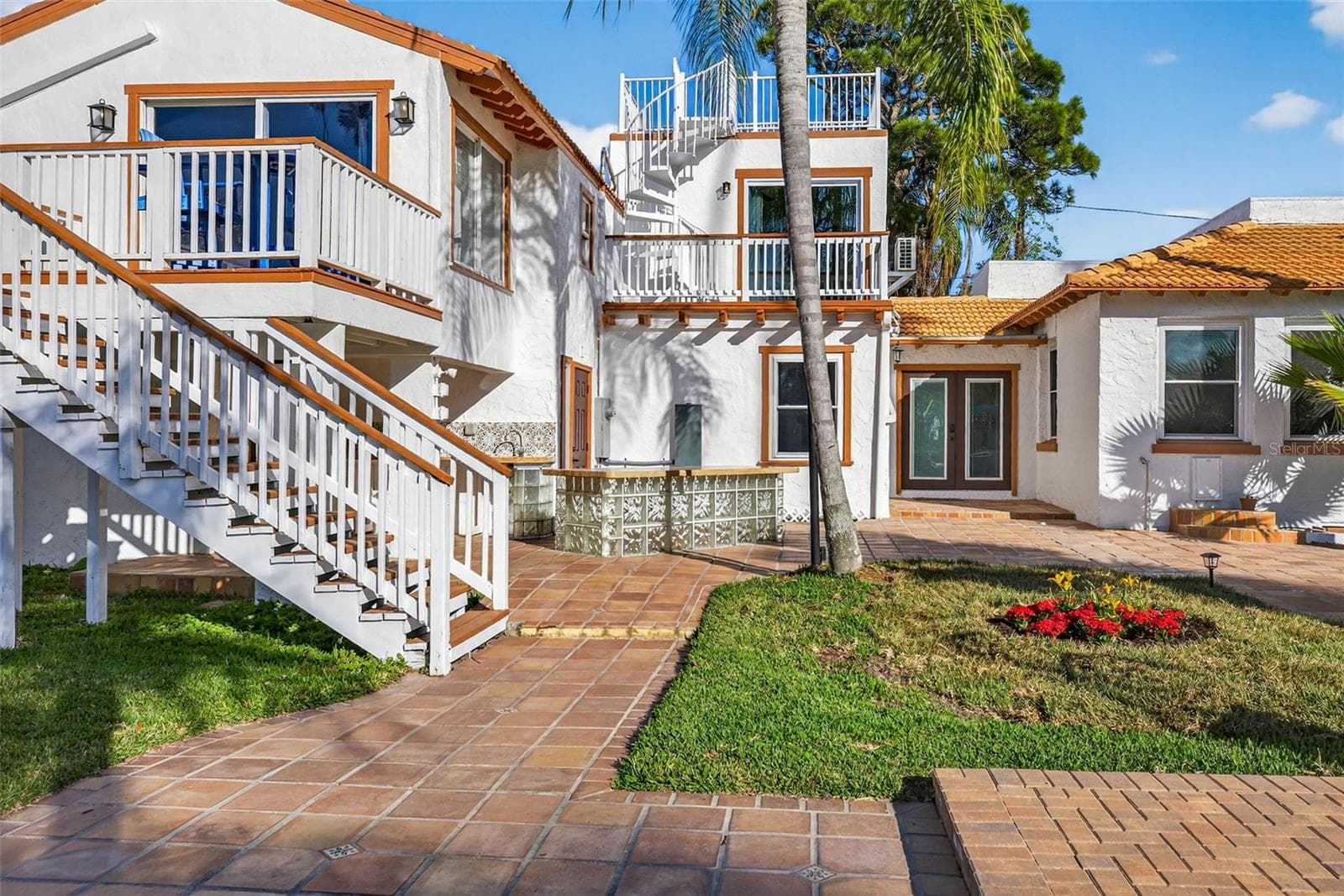 Single Family Residence at 236 SAN SALVADOR DR, DUNEDIN, photo 39 of 91