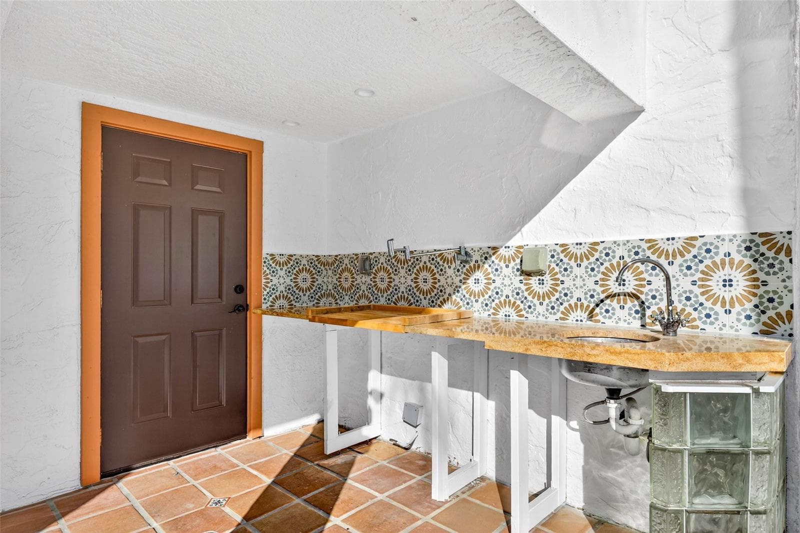 Single Family Residence at 236 SAN SALVADOR DR, DUNEDIN, photo 41 of 91