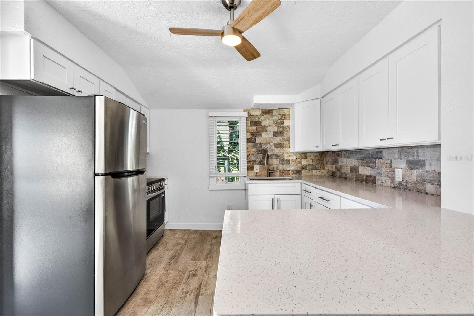 Single Family Residence at 236 SAN SALVADOR DR, DUNEDIN, photo 66 of 91