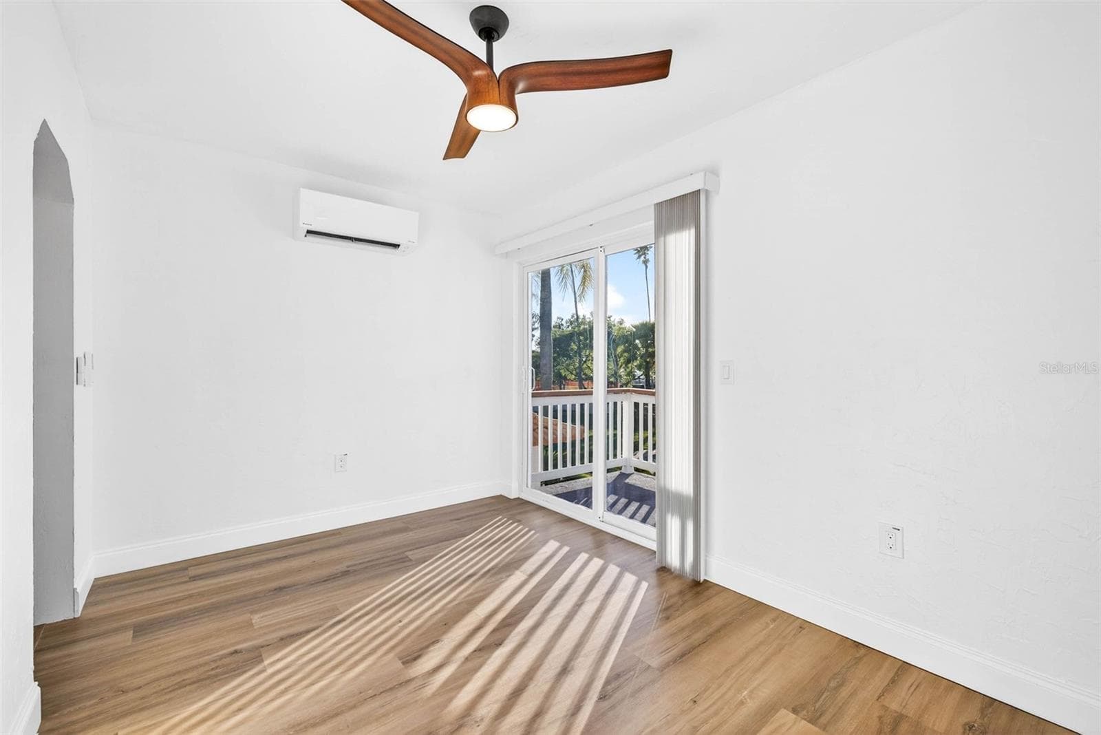 Single Family Residence at 236 SAN SALVADOR DR, DUNEDIN, photo 74 of 91