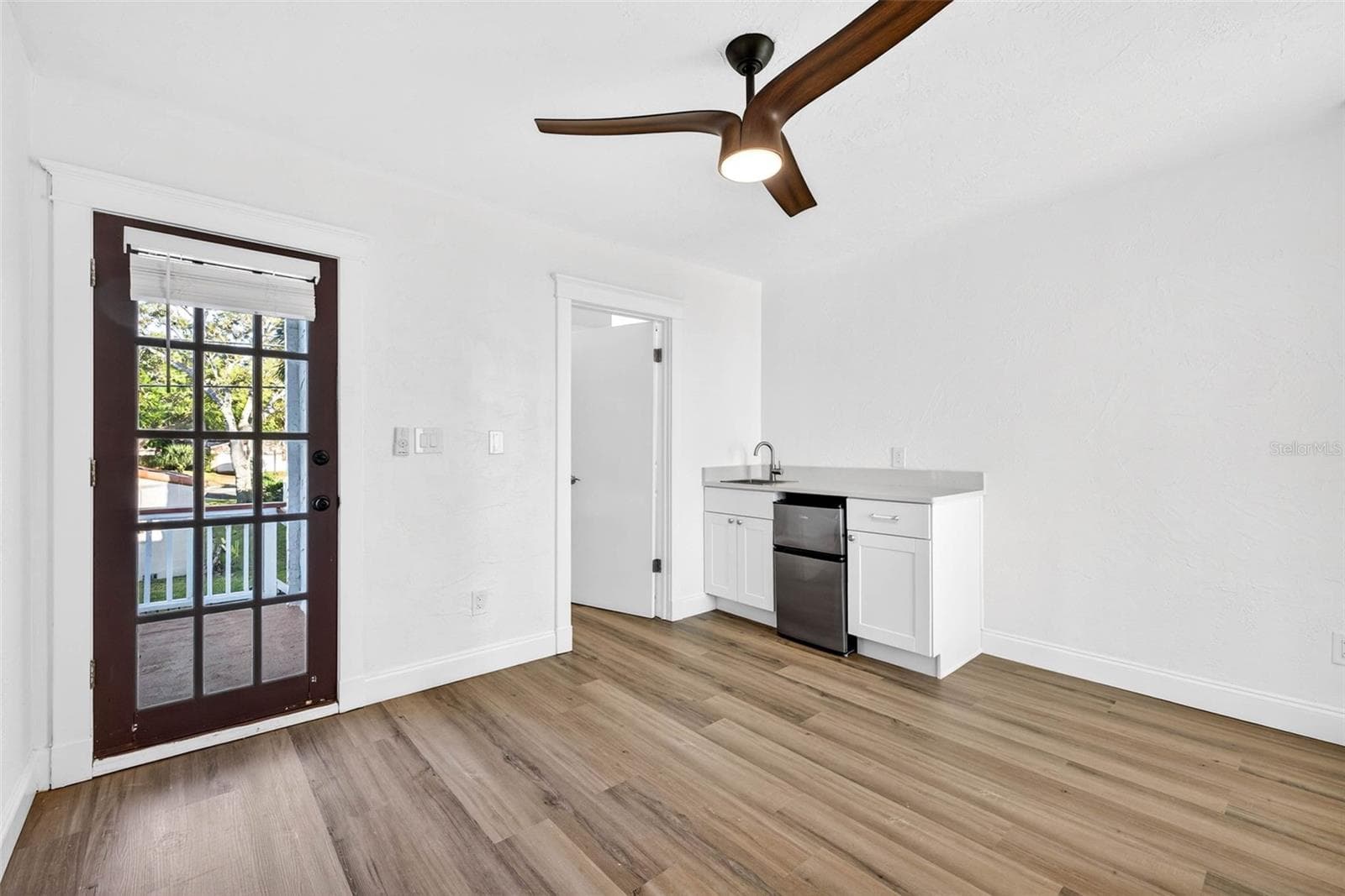 Single Family Residence at 236 SAN SALVADOR DR, DUNEDIN, photo 79 of 91