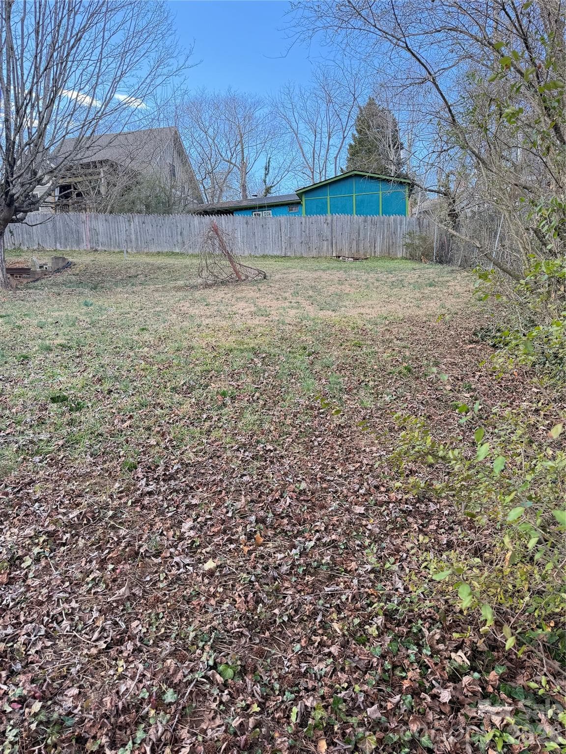 Lot at Asheville, photo 3 of 4