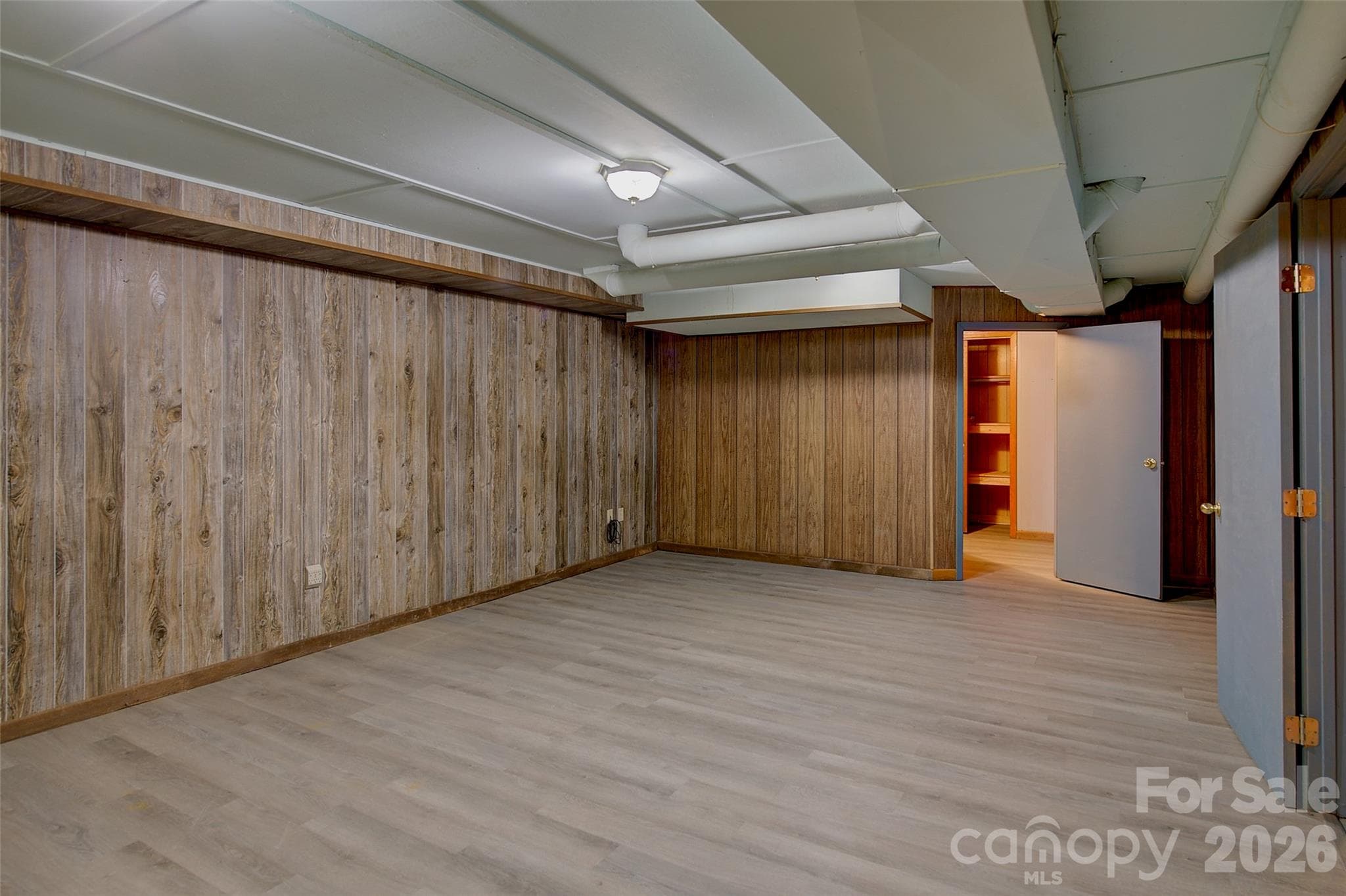 Single Family Residence at Burnsville, photo 34 of 48
