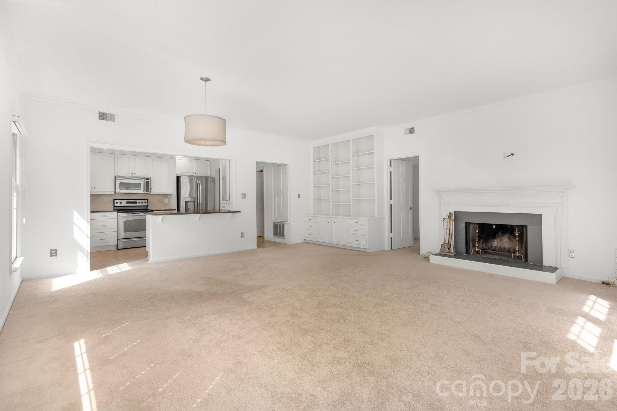 Condominium at Charlotte, photo 9 of 27
