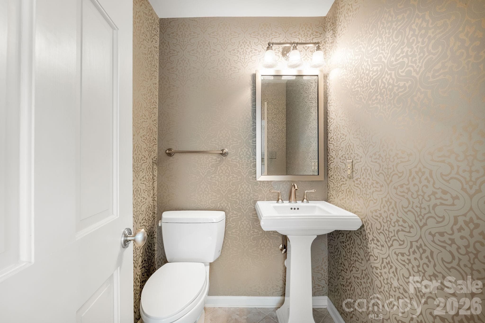 Condominium at Charlotte, photo 17 of 27