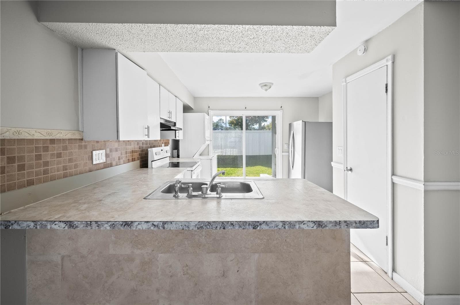 Condominium at 1896 CARALEE BLVD #2, ORLANDO, photo 6 of 18