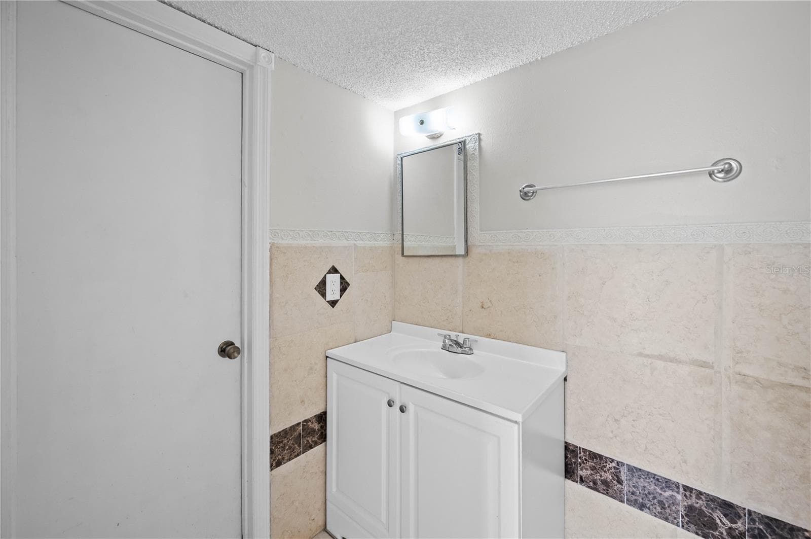 Condominium at 1896 CARALEE BLVD #2, ORLANDO, photo 14 of 18