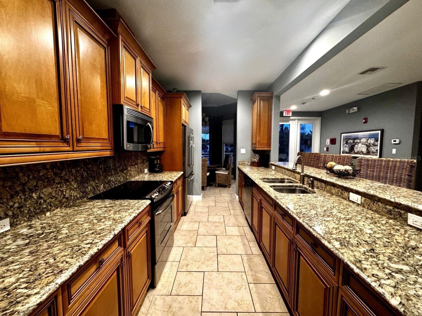 Community kitchen and entertaining space - 3418 79TH STREET CIR W #101, BRADENTON