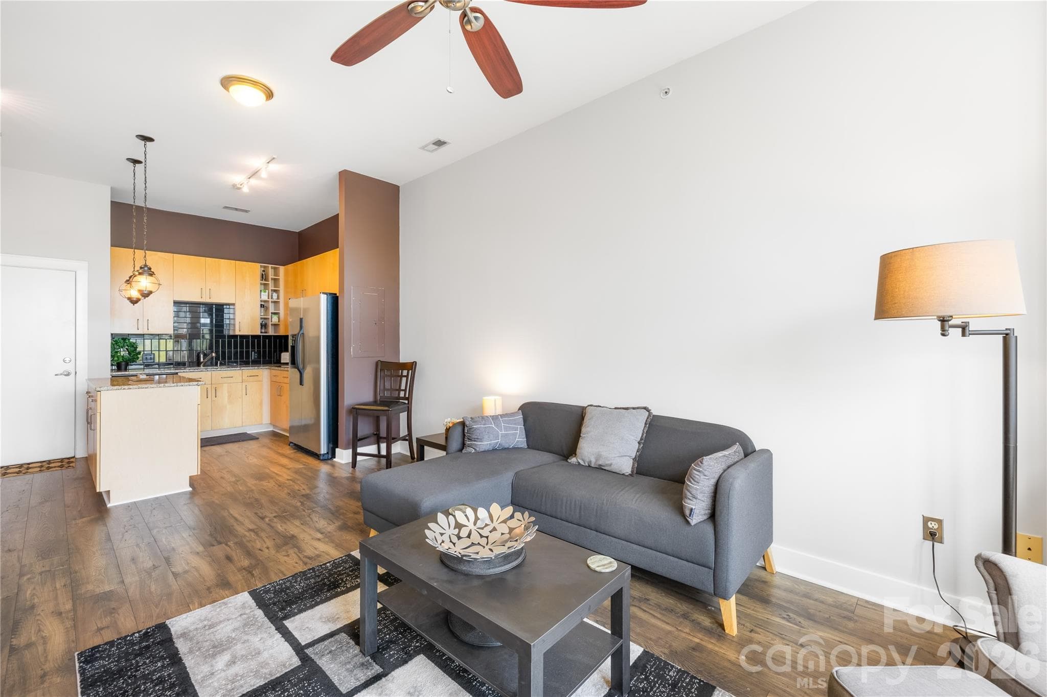 Condominium at 706 N Davidson Street, Charlotte, photo 11 of 28