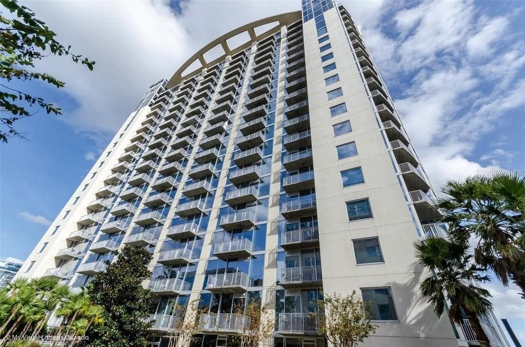 155 S COURT AVE #1911