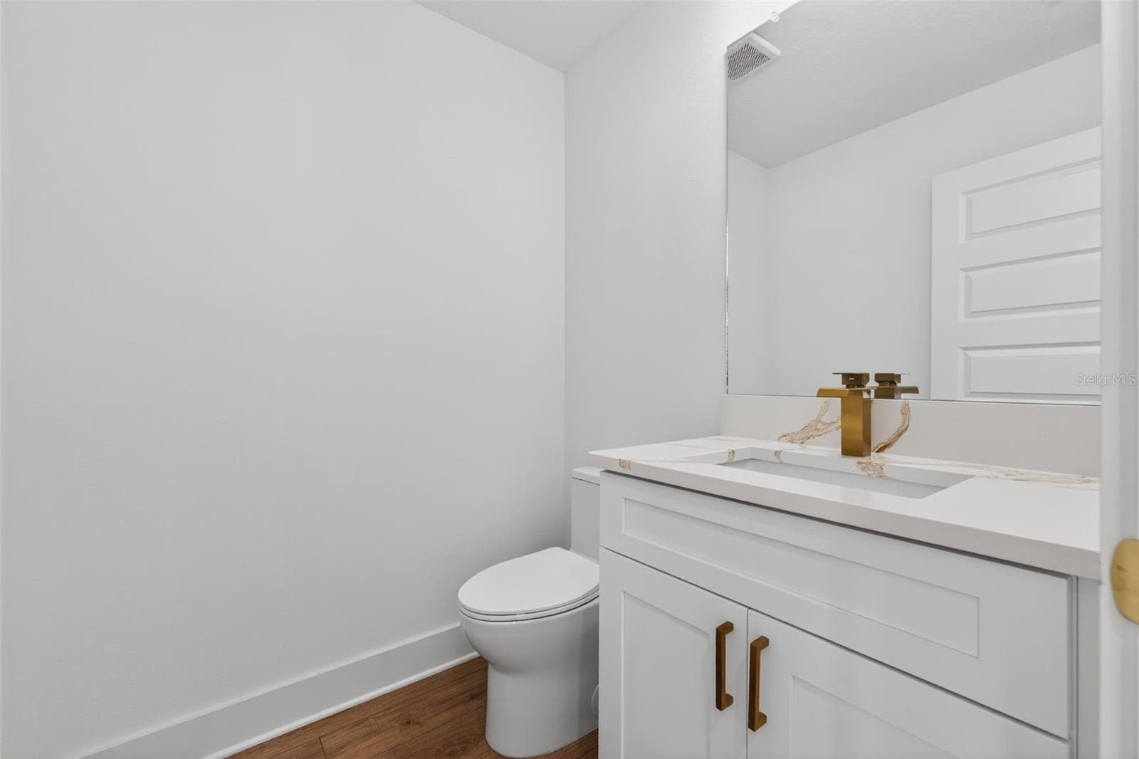 Downstairs half bathroom - 842 30TH AVE, ST PETERSBURG