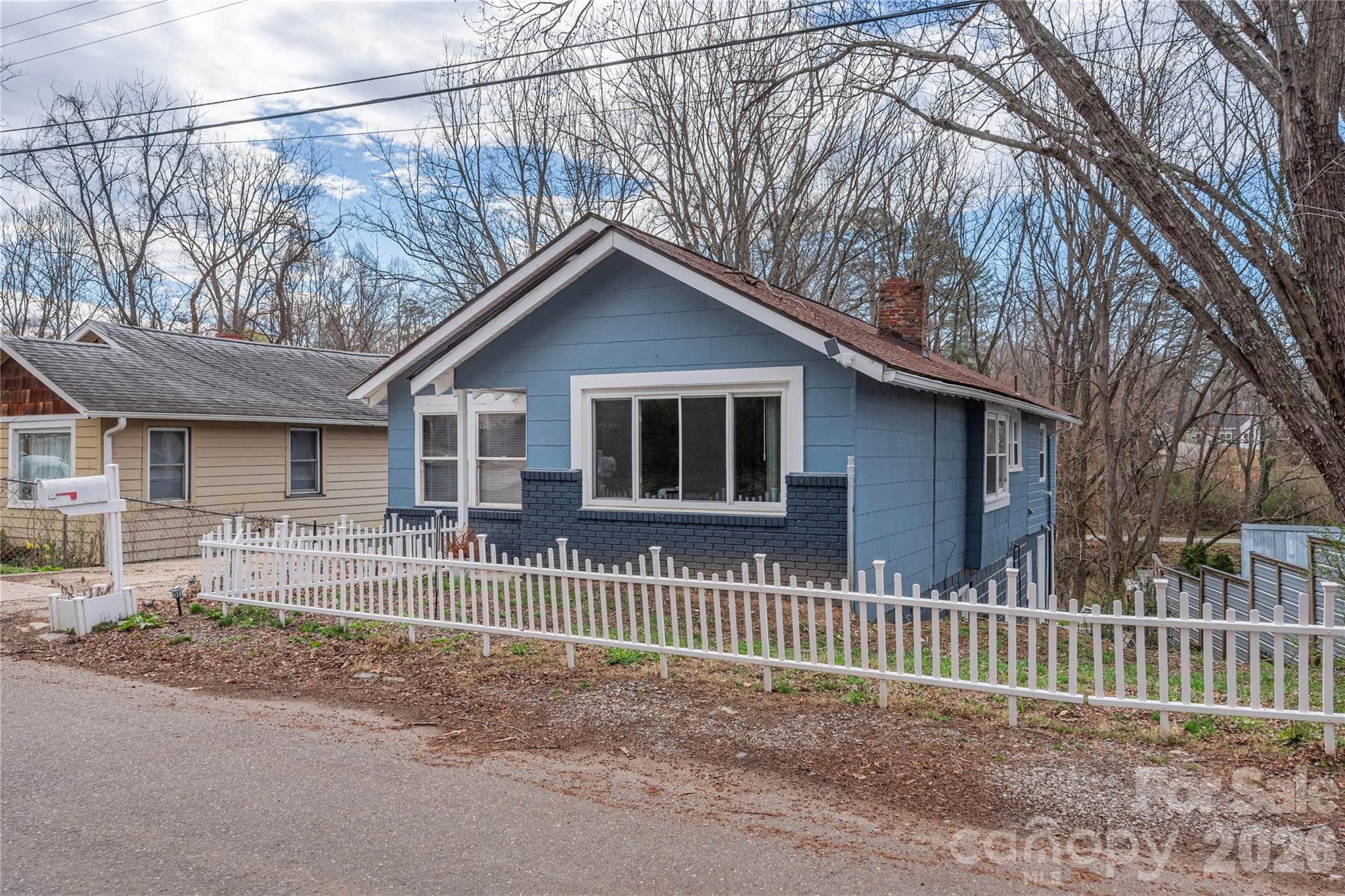 Single Family Residence at Asheville, photo 25 of 28