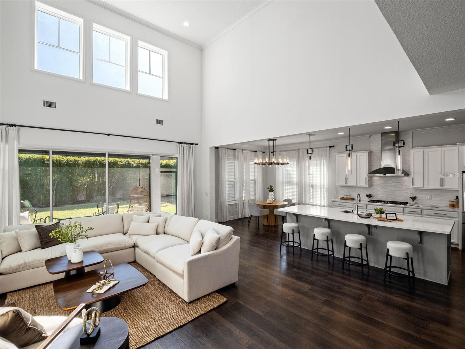 Great Gathering Space - 12515 BOVET AVE, ORLANDO