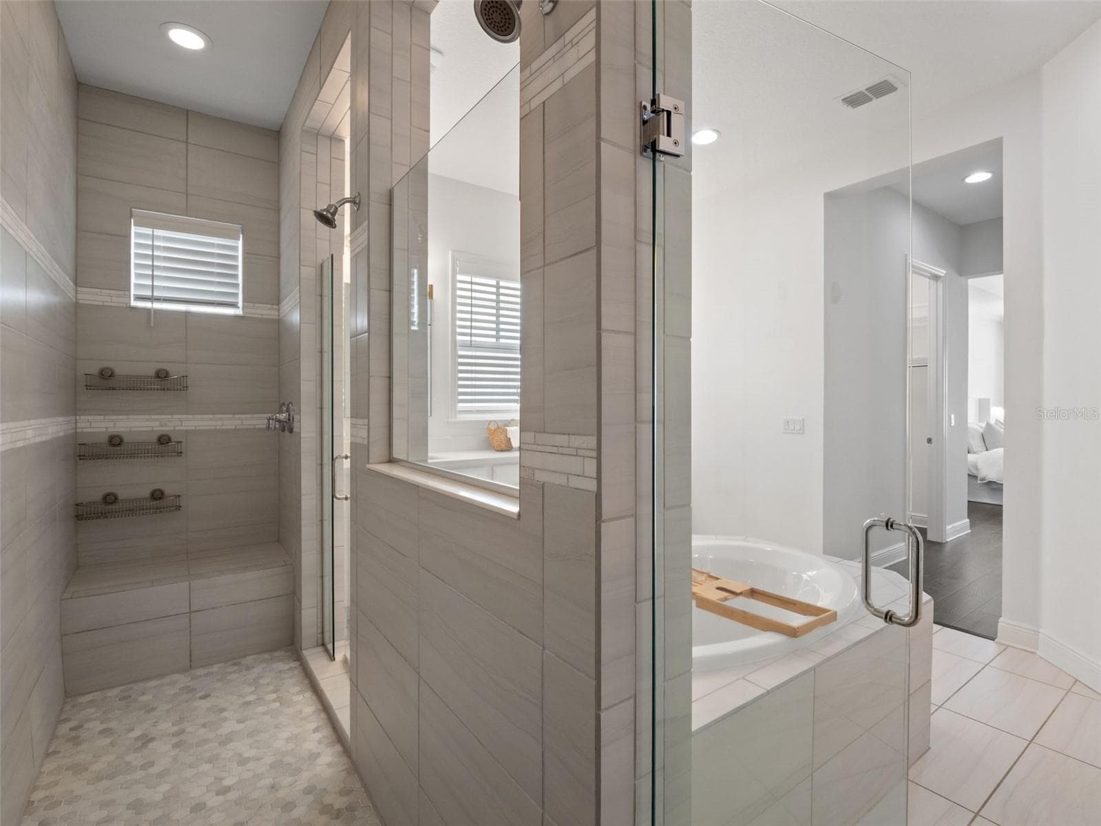Walk through shower - 12515 BOVET AVE, ORLANDO