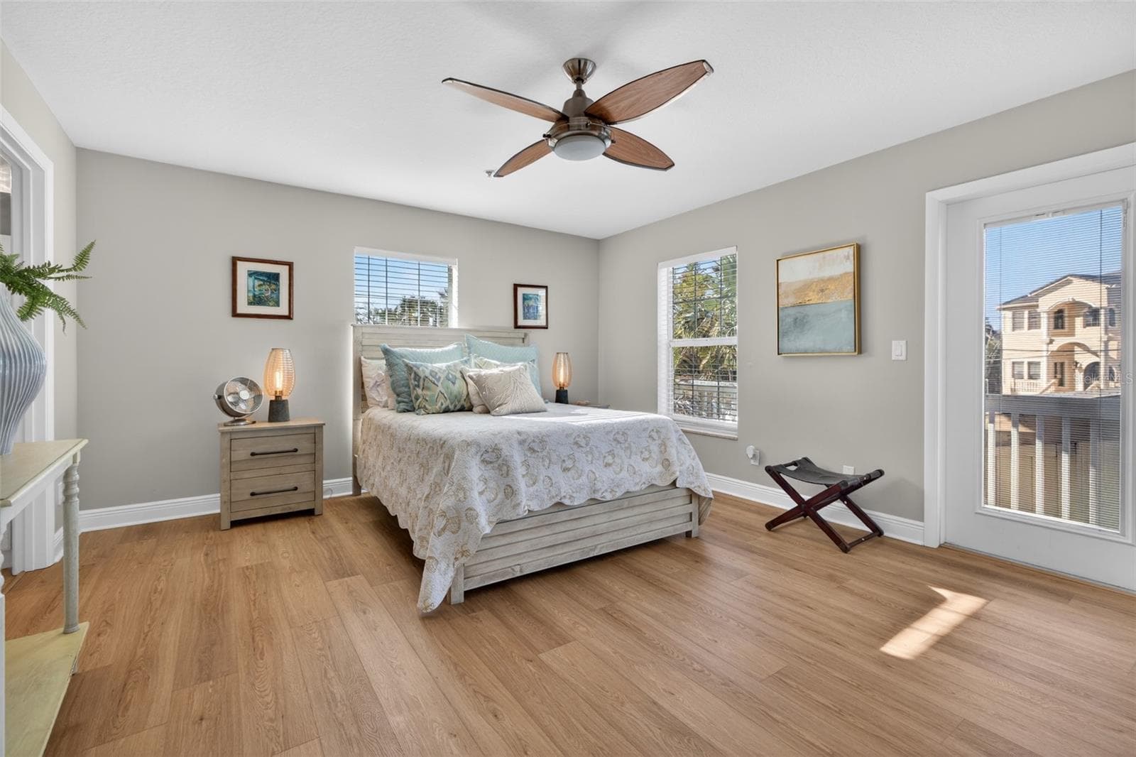 1st Floor Bedroom - 1902 ARROWHEAD DR NE, ST PETERSBURG