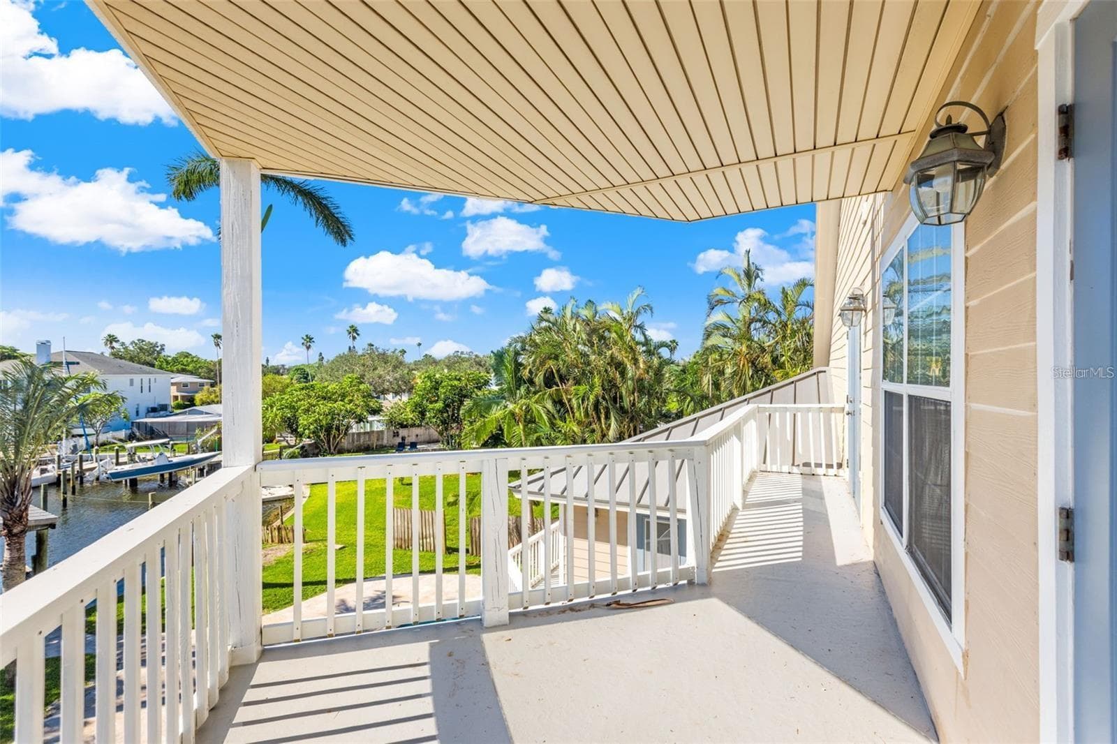 Single Family Residence at 1902 ARROWHEAD DR NE, ST PETERSBURG, photo 41 of 49
