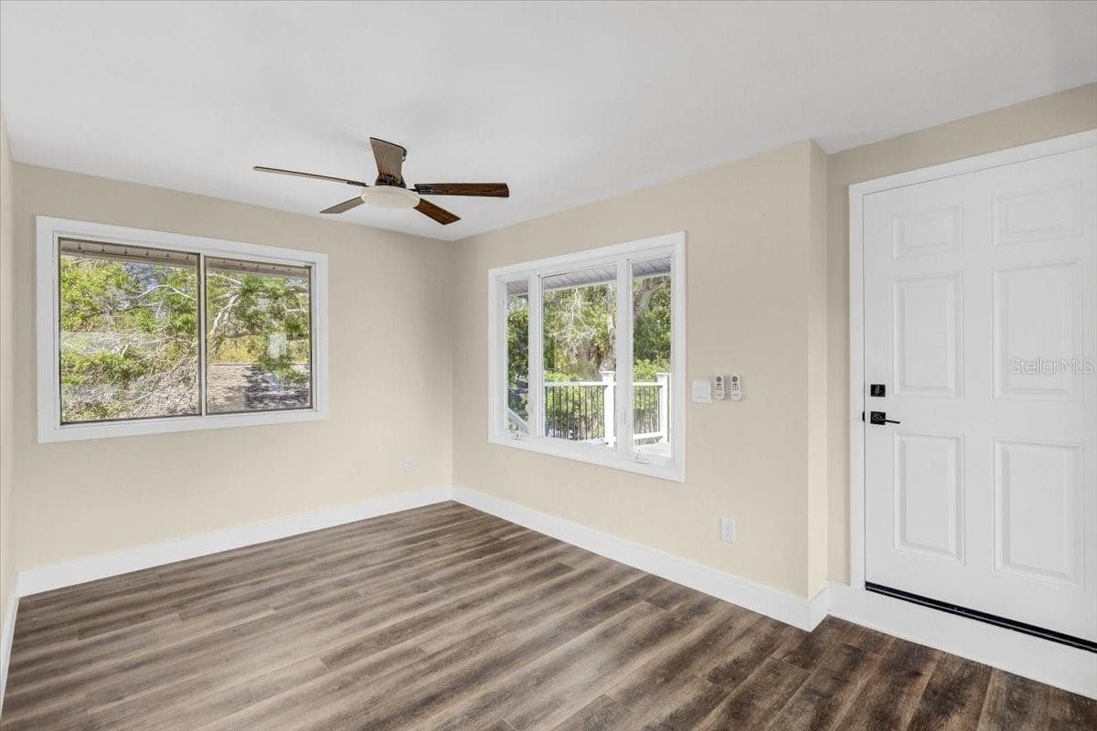 Single Family Residence at 2201 RIVERVIEW BLVD, BRADENTON, photo 37 of 69