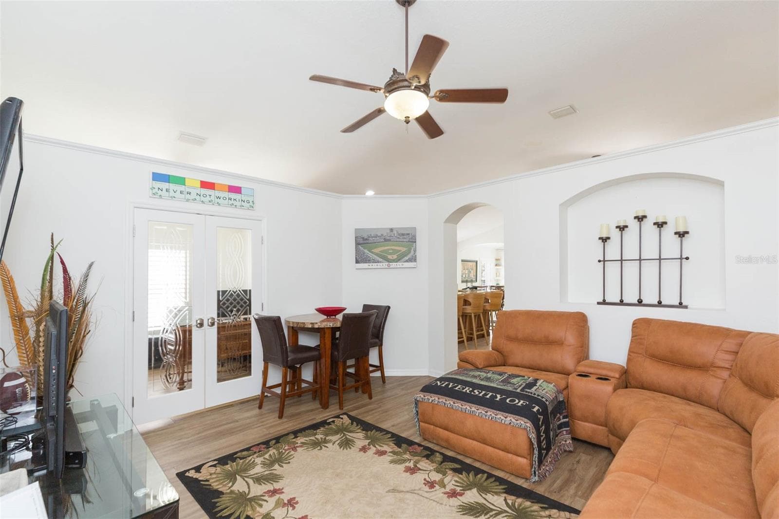 Single Family Residence at 876 ADDISON DR NE, ST PETERSBURG, photo 7 of 62