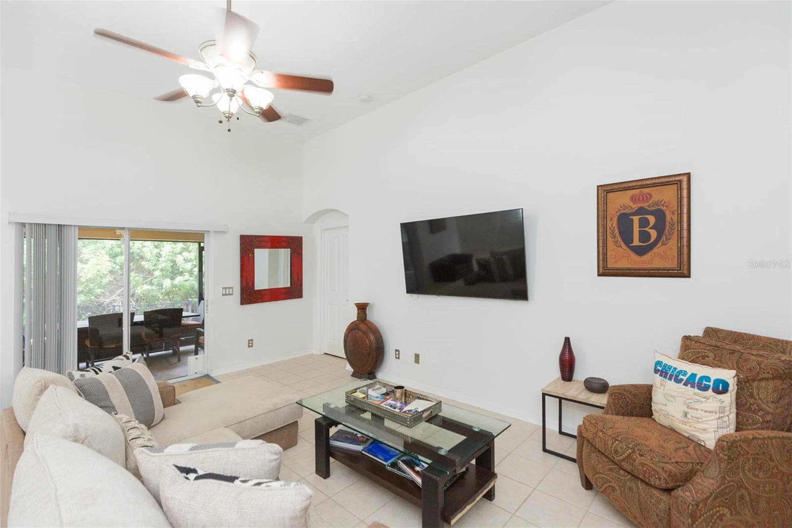 Single Family Residence at 876 ADDISON DR NE, ST PETERSBURG, photo 12 of 62