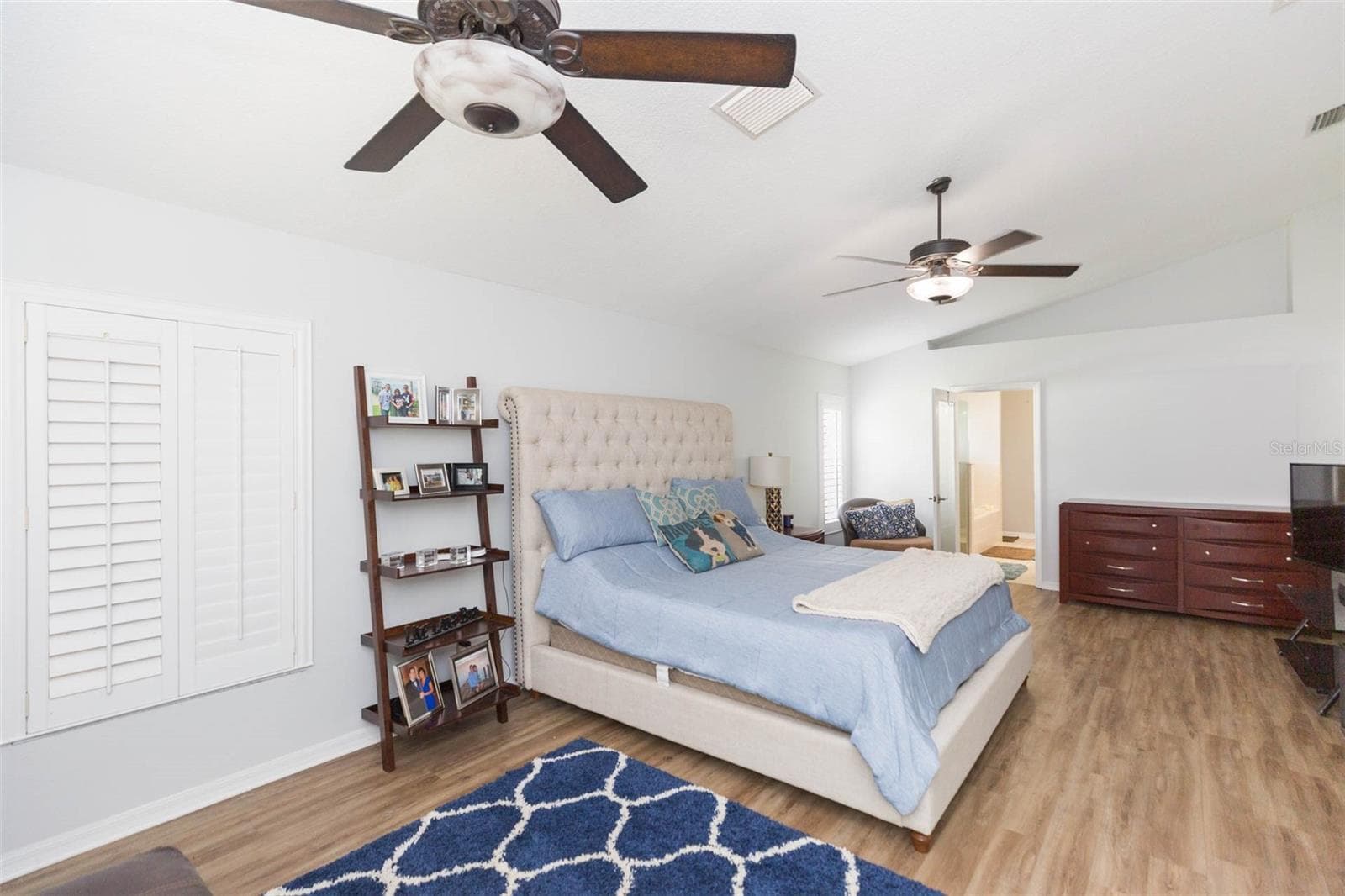 Single Family Residence at 876 ADDISON DR NE, ST PETERSBURG, photo 25 of 62