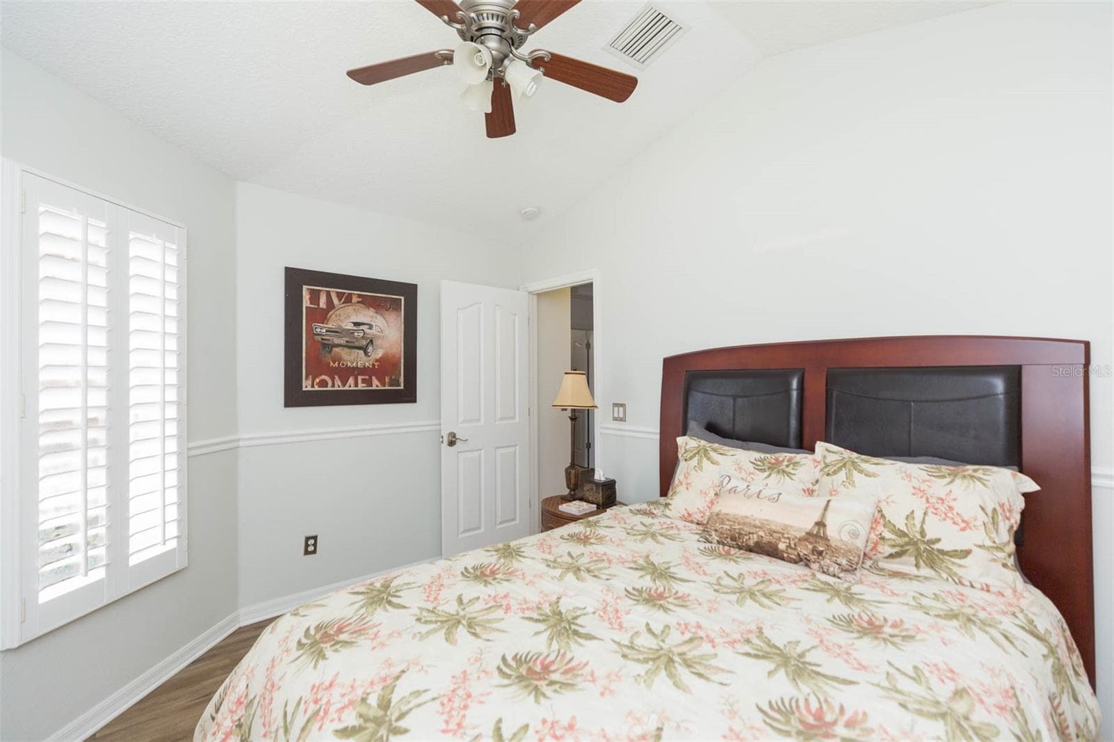 Single Family Residence at 876 ADDISON DR NE, ST PETERSBURG, photo 34 of 62
