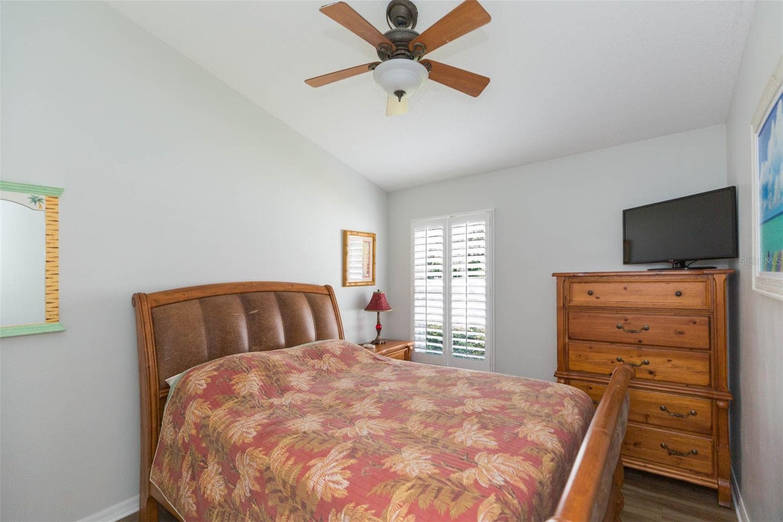 Single Family Residence at 876 ADDISON DR NE, ST PETERSBURG, photo 37 of 62