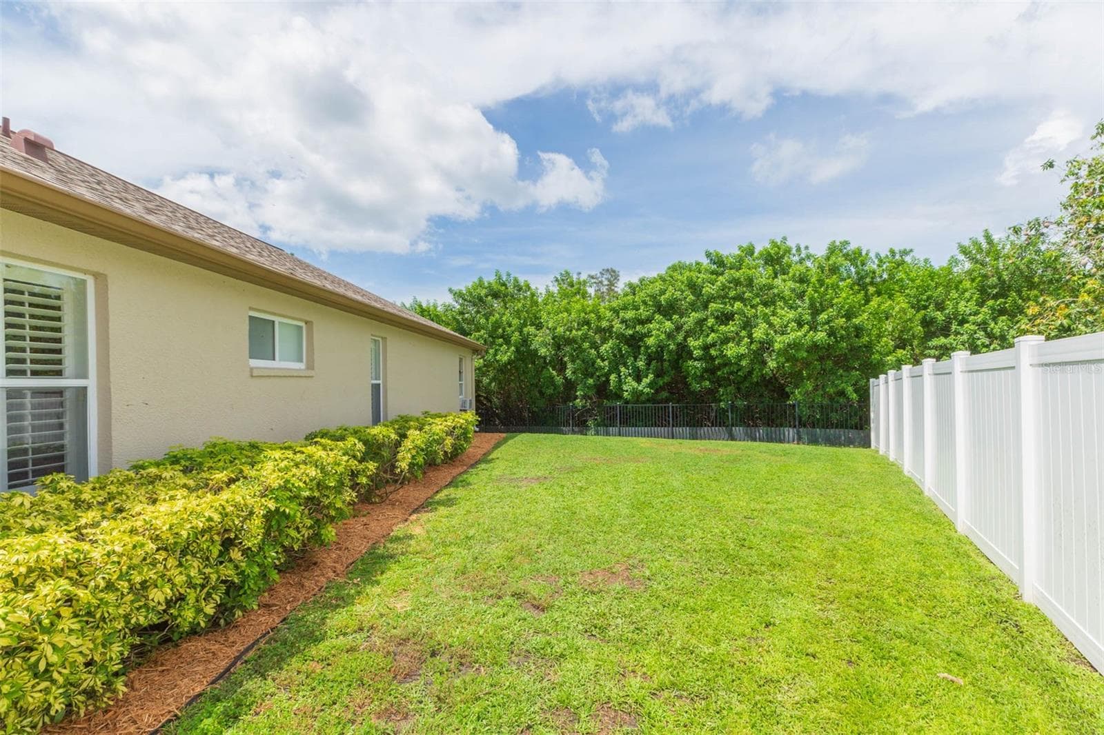 Single Family Residence at 876 ADDISON DR NE, ST PETERSBURG, photo 47 of 62