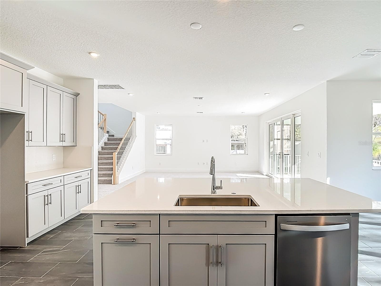 open kitchen - 410 S WEST SHORE BLVD, TAMPA