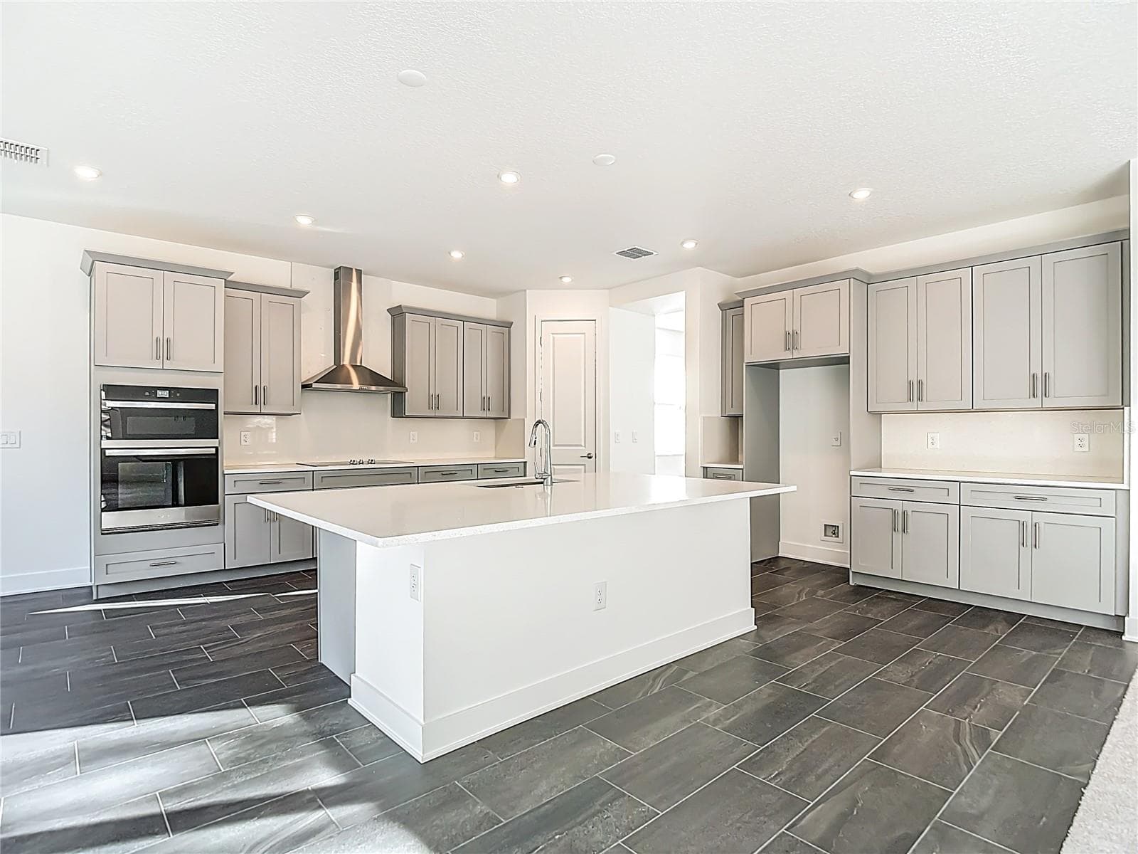 open kitchen - 410 S WEST SHORE BLVD, TAMPA